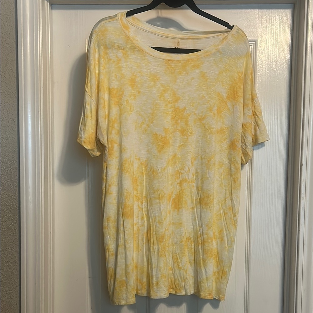 Style & Co. Light Yellow Top
